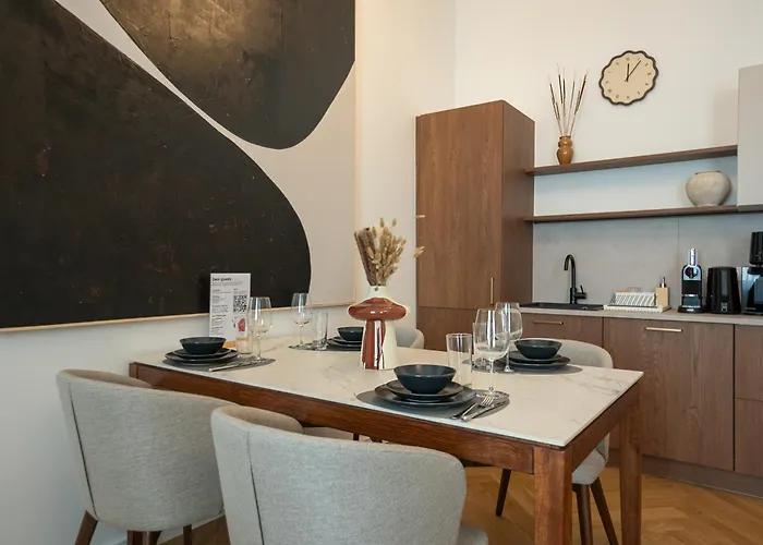 Stylish 2-bedroom In Landstrasse Vienna