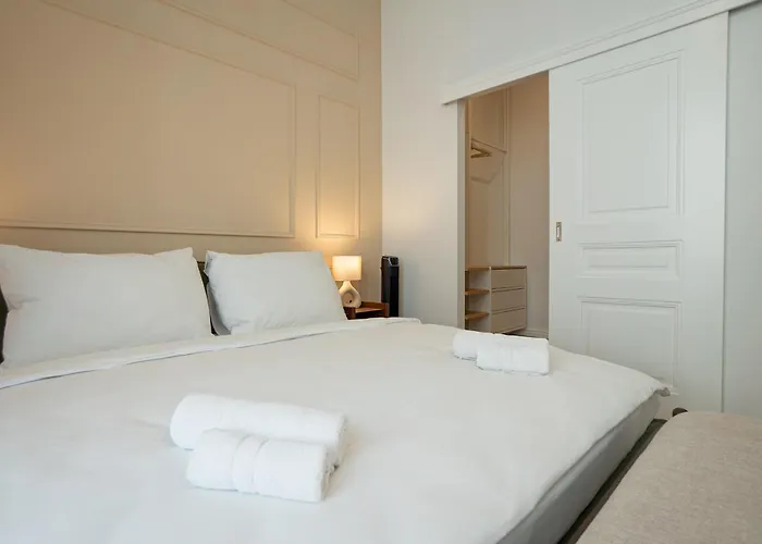 Stylish 2-bedroom In Landstrasse Appartamento *