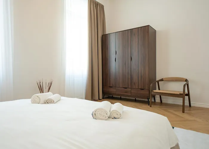Stylish 2-bedroom In Landstrasse * Vienna
